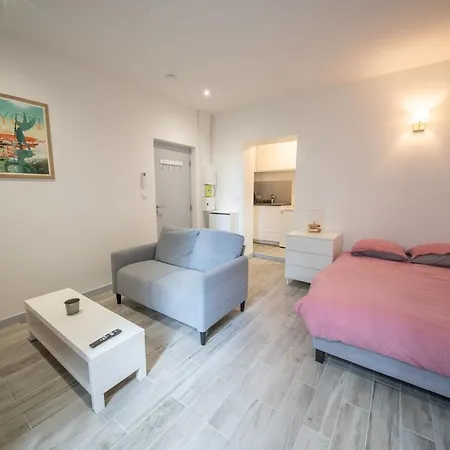 Modern 5 Min From Train Station * Venissieux